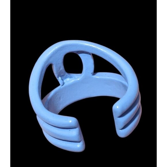 Abstract Metal Blue Enamel Coated Fashion Ring Size 8 - Picture 2 of 13
